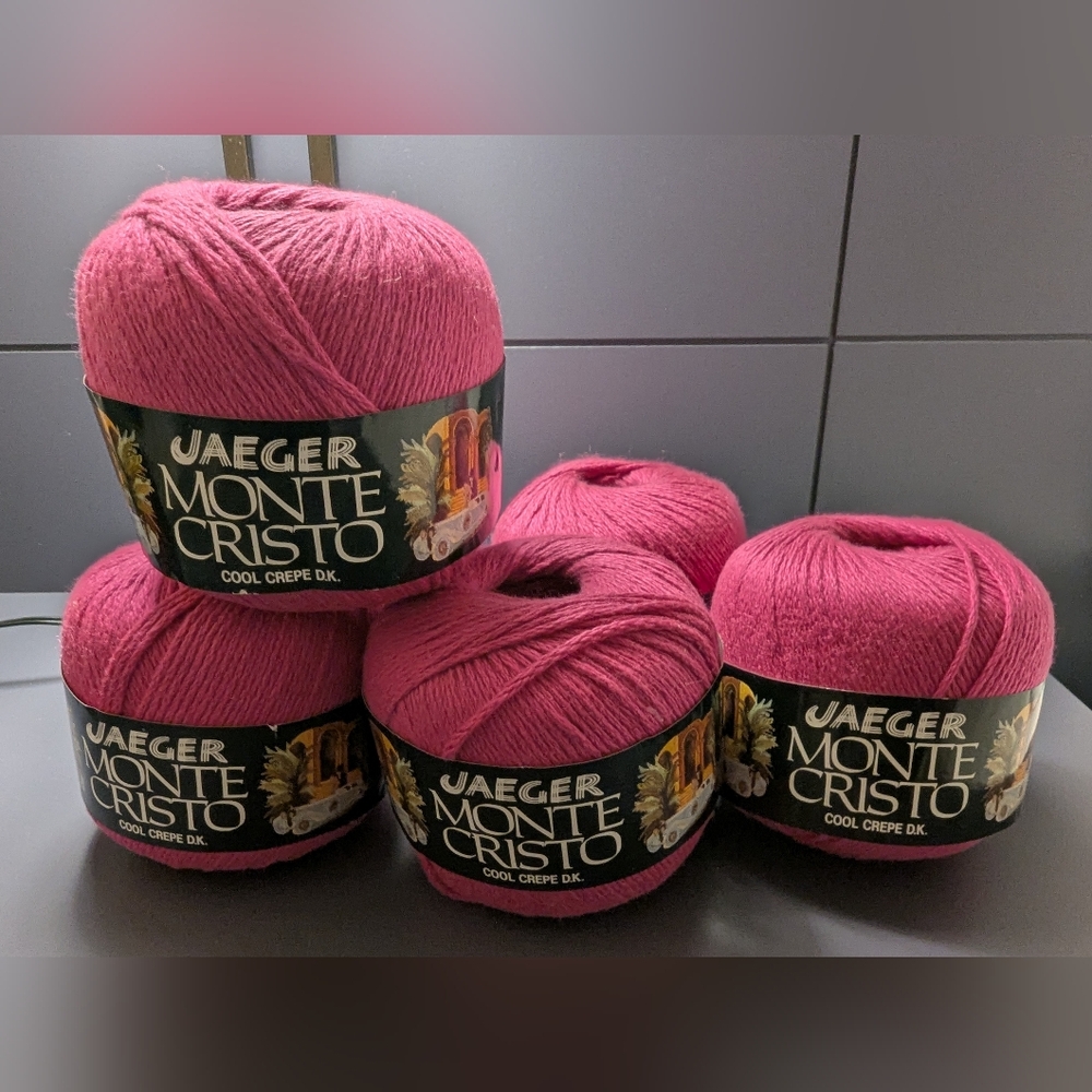 Monte Cristo Cool Crepe DK yarn from Jaeger 5 x 50g spools. Made in Britain